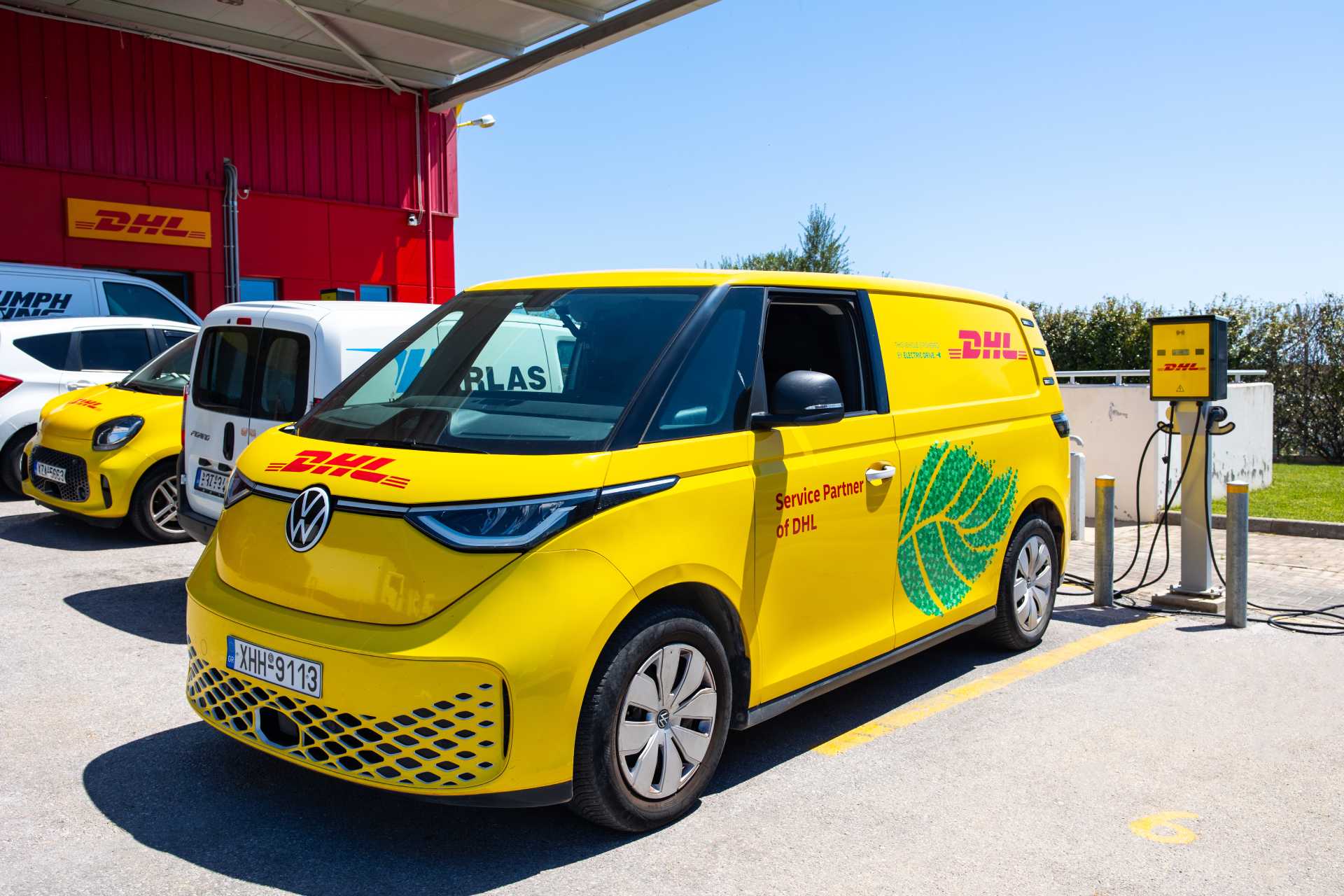 DHL Express Ελλάδας: Η ηλεκτροκίνηση διαμορφώνει το μέλλον των βιώσιμων μεταφορών
