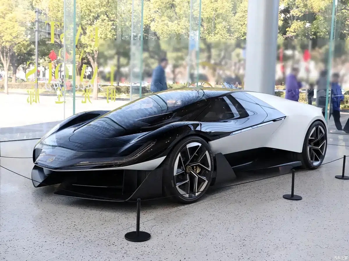 Lotus Type 135: Επιστρέφει με υβριδικό V8 monster άνω των 1.000 ίππων