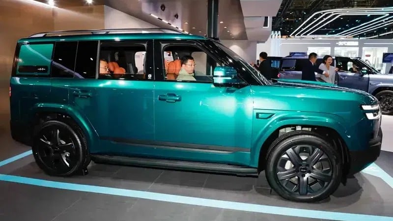 Το Ti7 EV της BYD κυκλοφόρησε την έκδοση Flash Charging με αυτονομία 755 Km