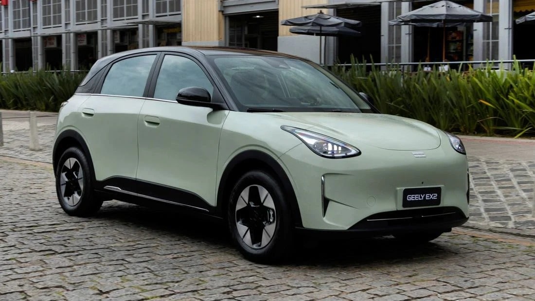 Geely E2 - Το αυτοκίνητο με τις μεγαλύτερες πωλήσεις στην Κίνα φτάνει στην Ευρώπη