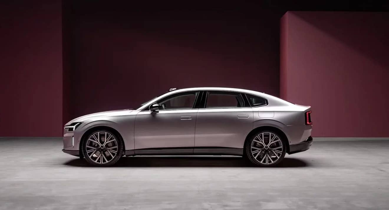 Νέο Volvo ES90 Business Edition: Το premium ηλεκτρικό που έγινε πιο προσιτό και με πλουσιότερο εξοπλισμό