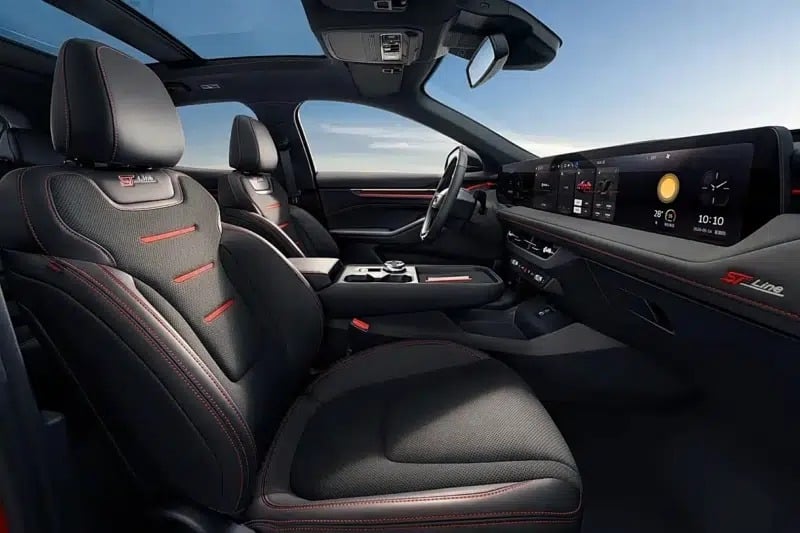Η Ford λανσάρει το υβριδικό Mondeo Sport με 308 ίππους και αυτονομία 915 χλμ.