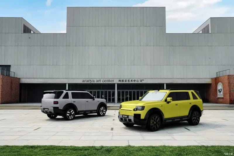 Νέο Freelander 8: Το υβριδικό «θηρίο» με 221 χλμ. ηλεκτρικής αυτονομίας
