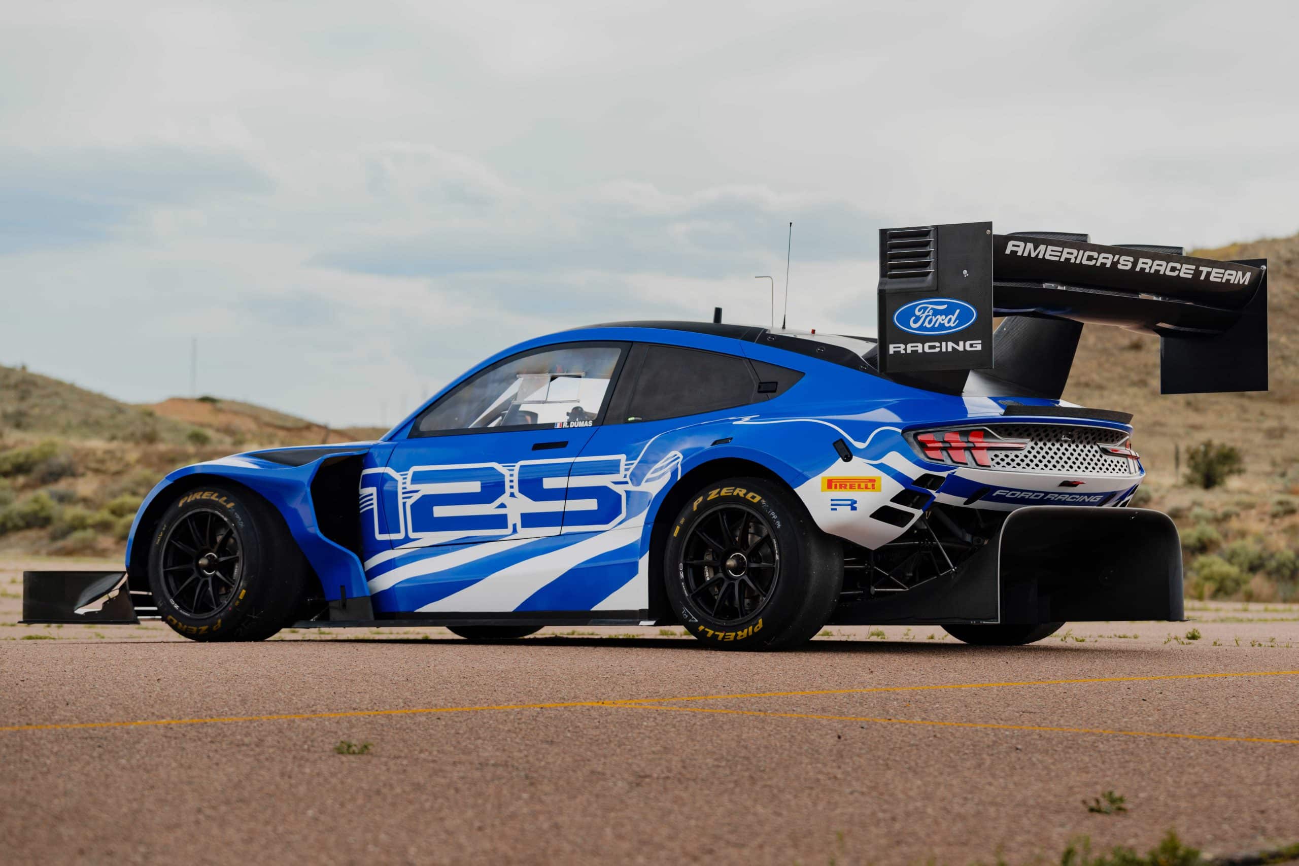 Ο Romain Dumas και η Ford Racing κέρδισαν στο Pikes Peak