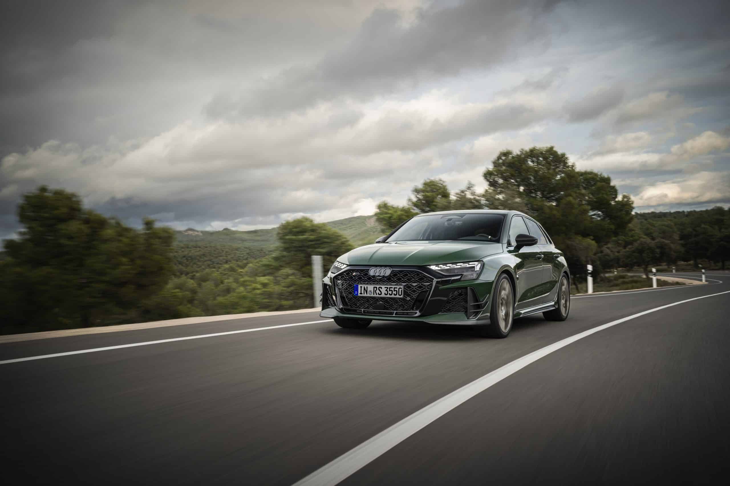 Audi : 50 χρόνια πεντακύλινδρων κινητήρων με το συλλεκτικό RS 3 Competition Limited