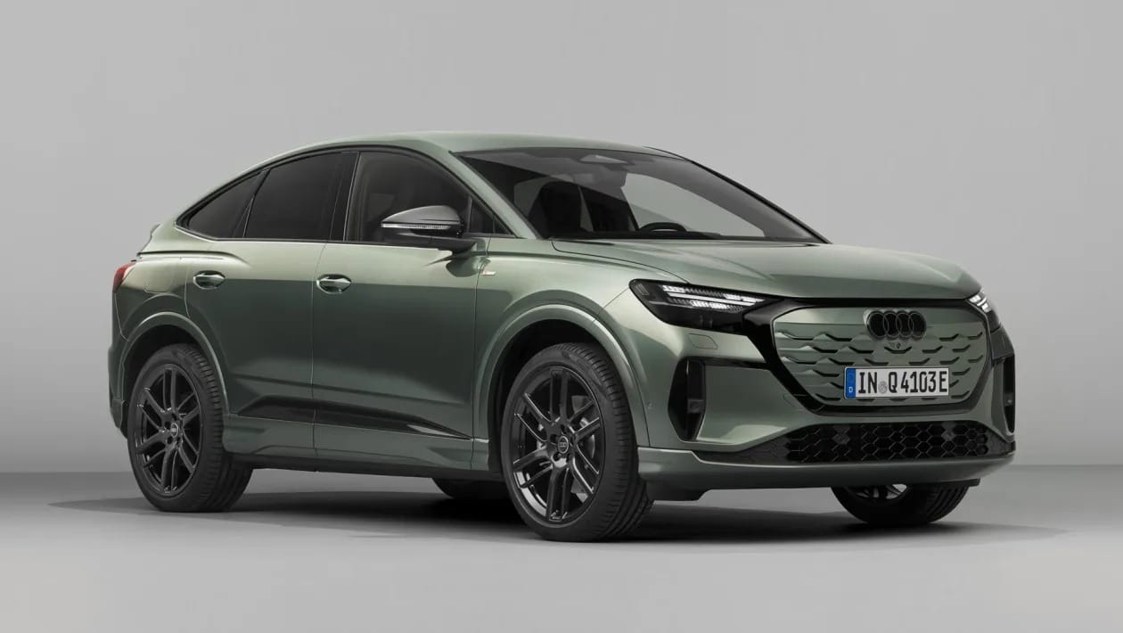 Audi Q4 e-tron 2026: Αυξημένη αυτονομία, νέοι κινητήρες, αναβαθμισμένο εσωτερικό και αμφίδρομη φόρτιση