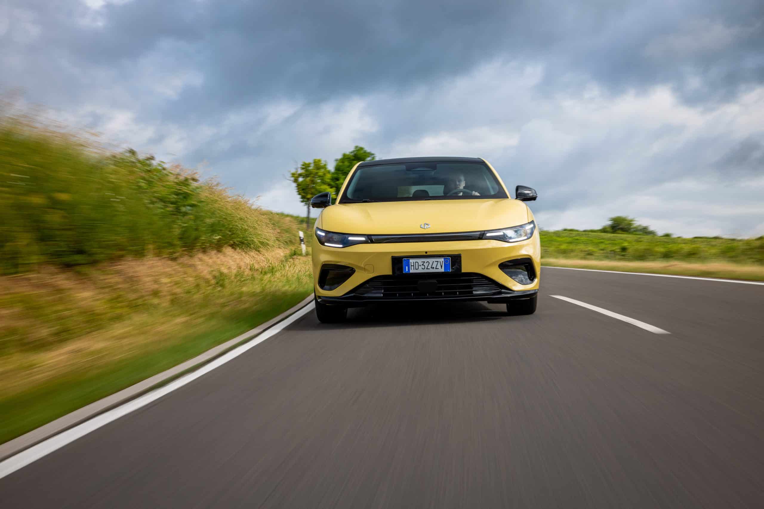 Νέο Leapmotor B05: Το εντυπωσιακό C-Hatchback που χαίρεσαι να βλέπεις και απολαμβάνεις να οδηγείς