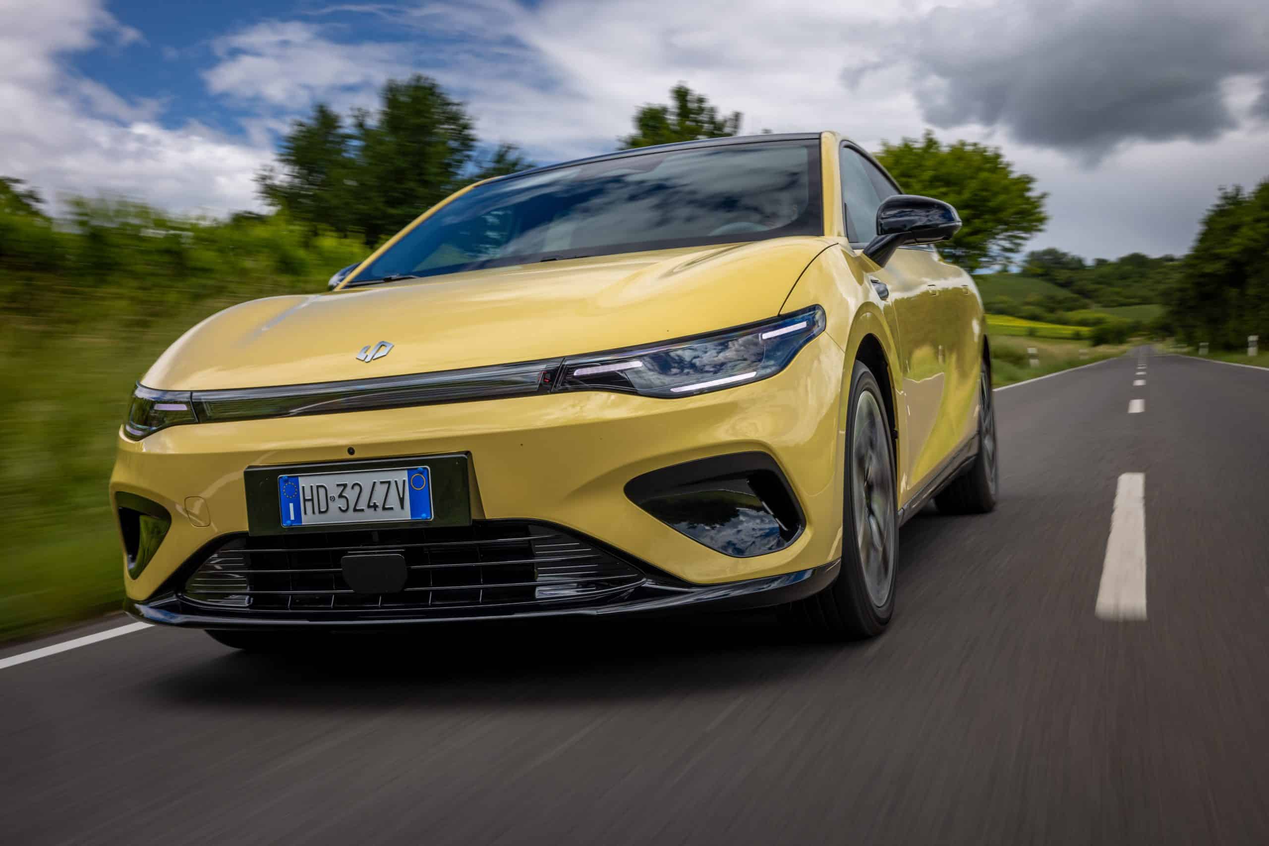 Νέο Leapmotor B05: Το εντυπωσιακό C-Hatchback που χαίρεσαι να βλέπεις και απολαμβάνεις να οδηγείς