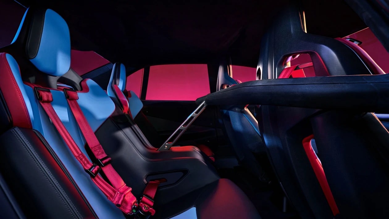 Η νέα BMW M3... τα «σπάει»: 4 ηλεκτροκινητήρες, 1.341 PS και τεχνολογία από το Le Mans