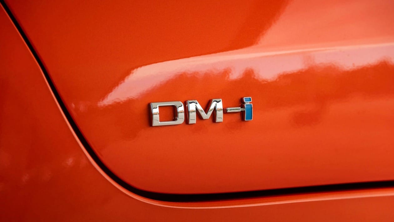 Πάνω από 1.000 χλμ. αυτονομίας σε μικρό hatchback; Η BYD λέει ναι