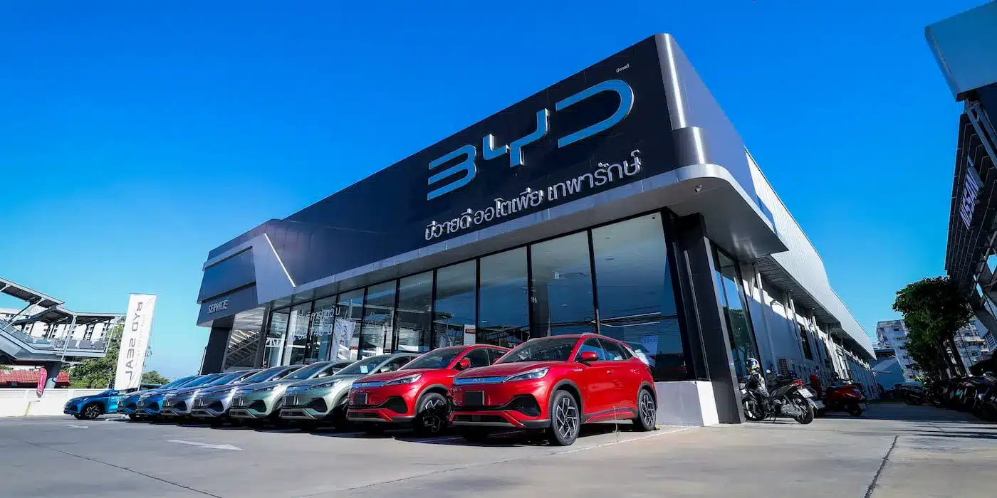 Η BYD αλλάζει τα πάντα! Το νέο SUV διαθέτει αποσπώμενο χειριστήριο που ελέγχει το αυτοκίνητο από απόσταση