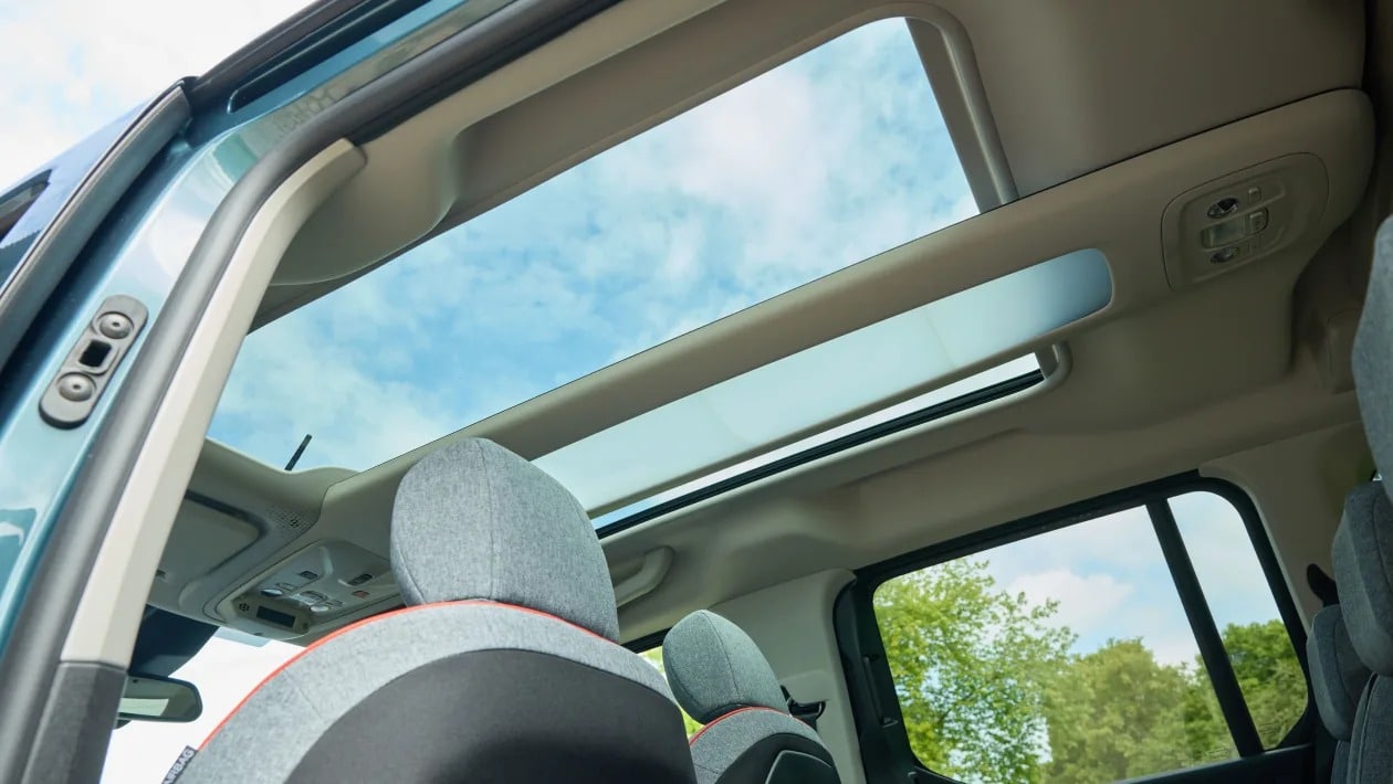 Citroen Berlingo Collection: Η επετειακή έκδοση που ανεβάζει τον πήχη στην πρακτικότητα