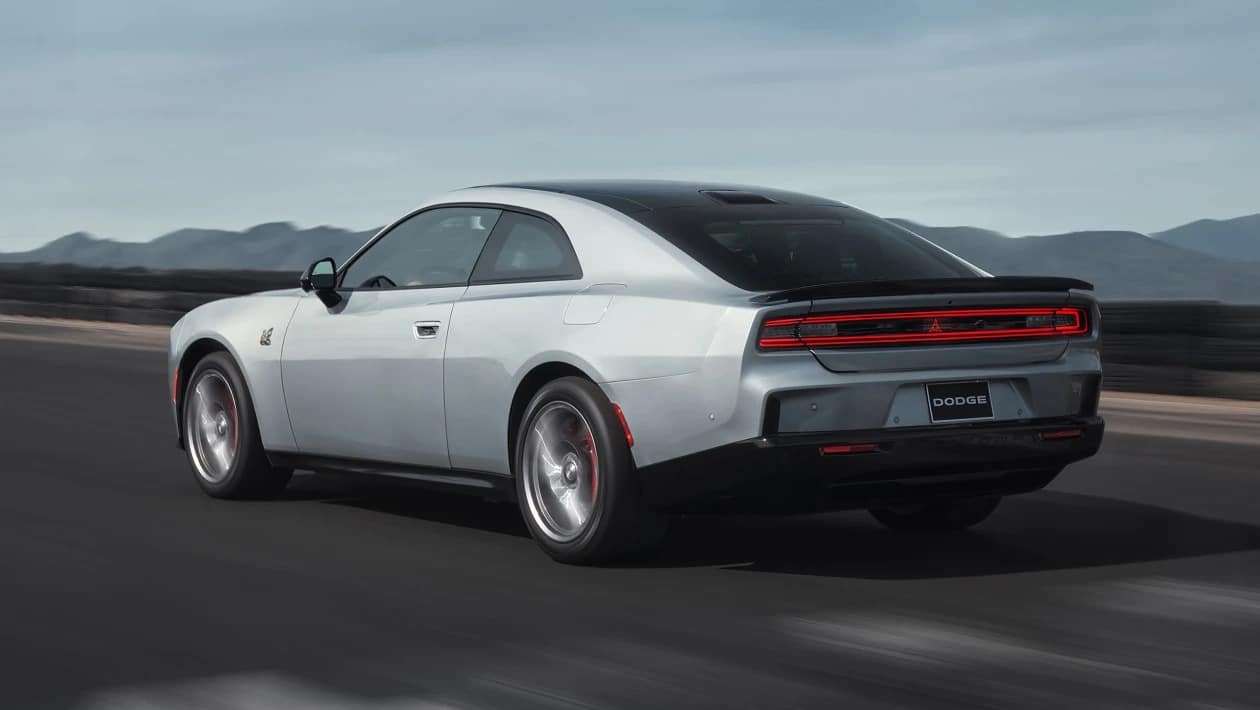 Dodge Charger: Το εμβληματικό muscle car της Αμερικής πατά για πρώτη φορά Ευρώπη