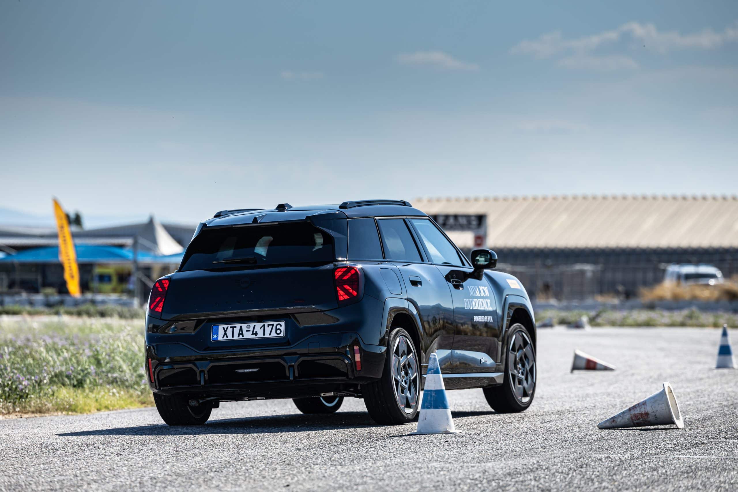 MINI JCWorks: Ζήσαμε την εμπειρία της ταχύτητας με όλα τα μοντέλα