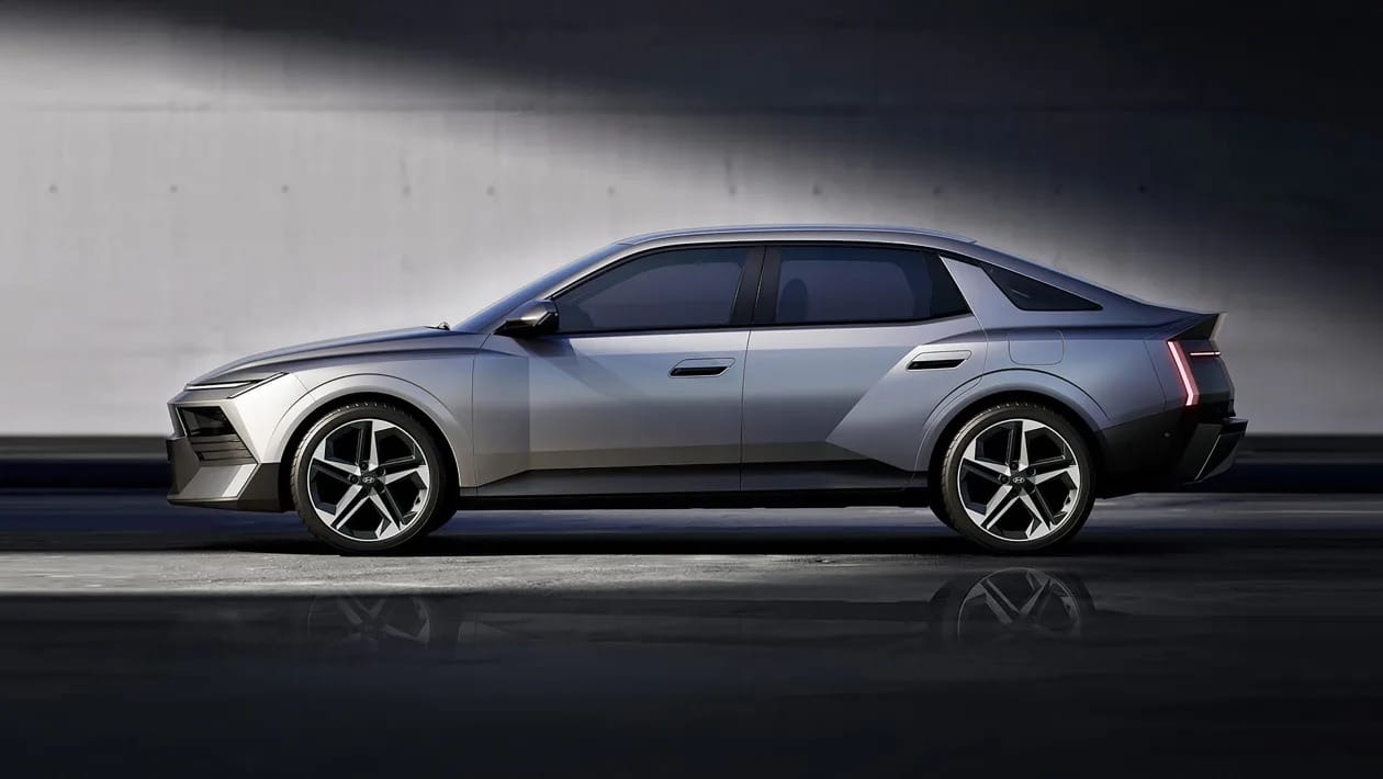 Το νέο Hyundai Avante φέρνει αέρα πολυτέλειας και βάζει στο στόχαστρο την Ευρώπη