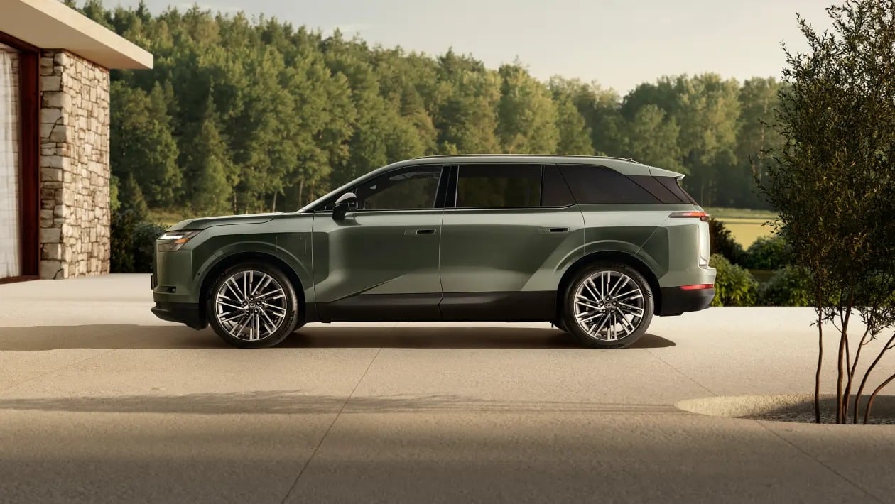 Η Lexus ετοιμάζει το TZ, το απόλυτο ηλεκτρικό SUV