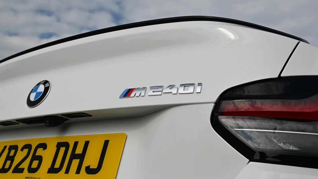BMW M240i: Το κρυφό «όπλο» της BMW