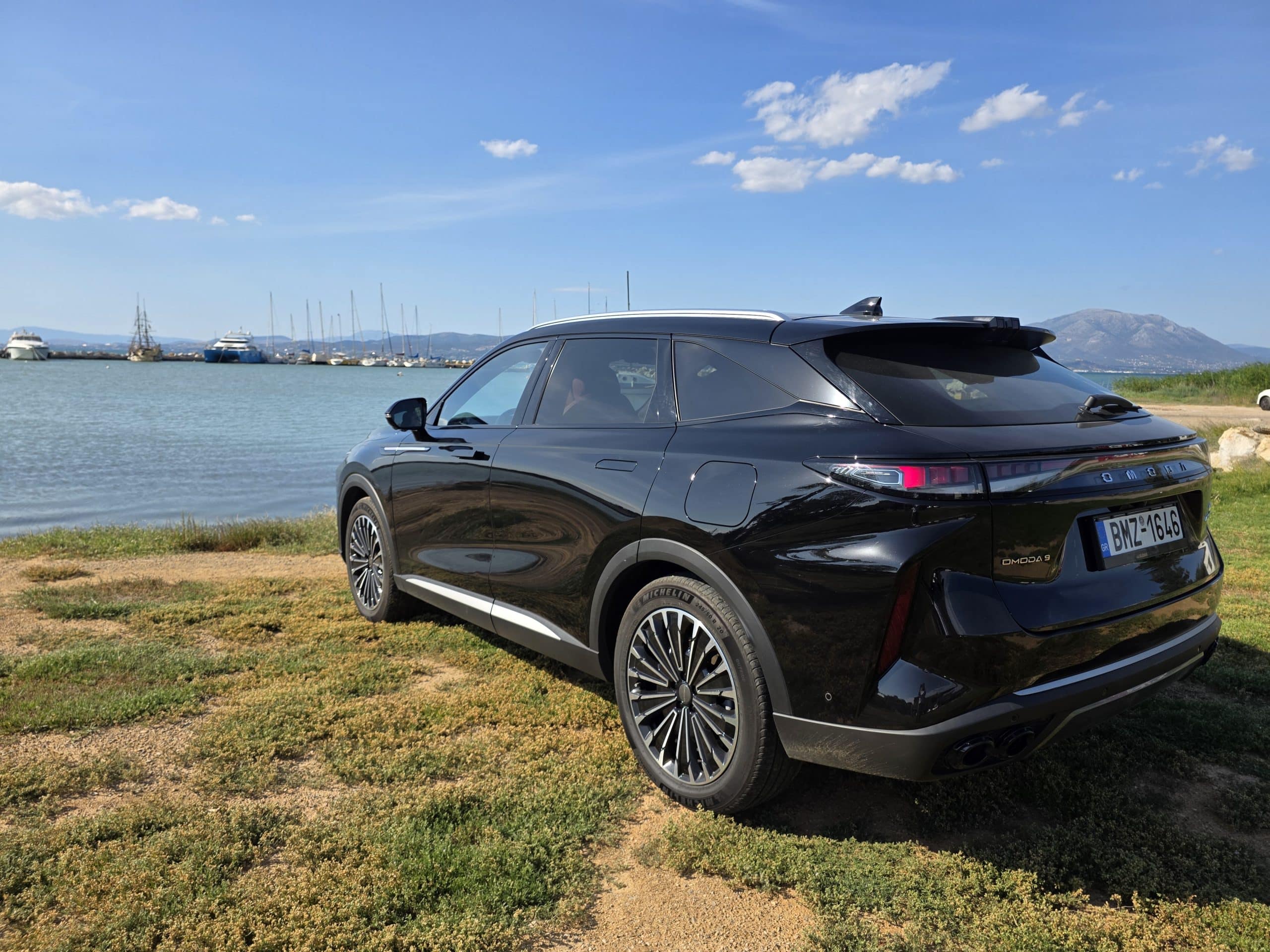 Δοκιμή Omoda 9 SHS-P AWD - Η ναυαρχίδα των 537 ίππων
