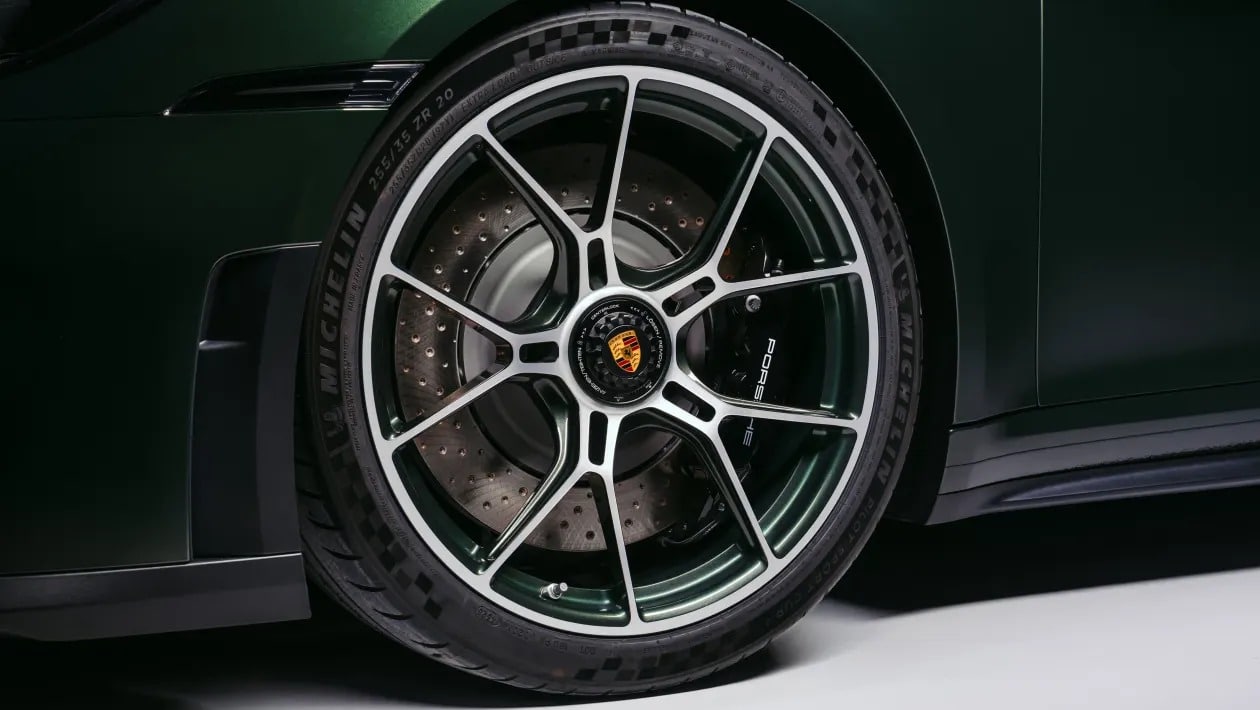 Porsche 911 GT3 Earls Court 51 Edition: Η συλλεκτική έκδοση-φόρος τιμής στα 75 χρόνια της Porsche