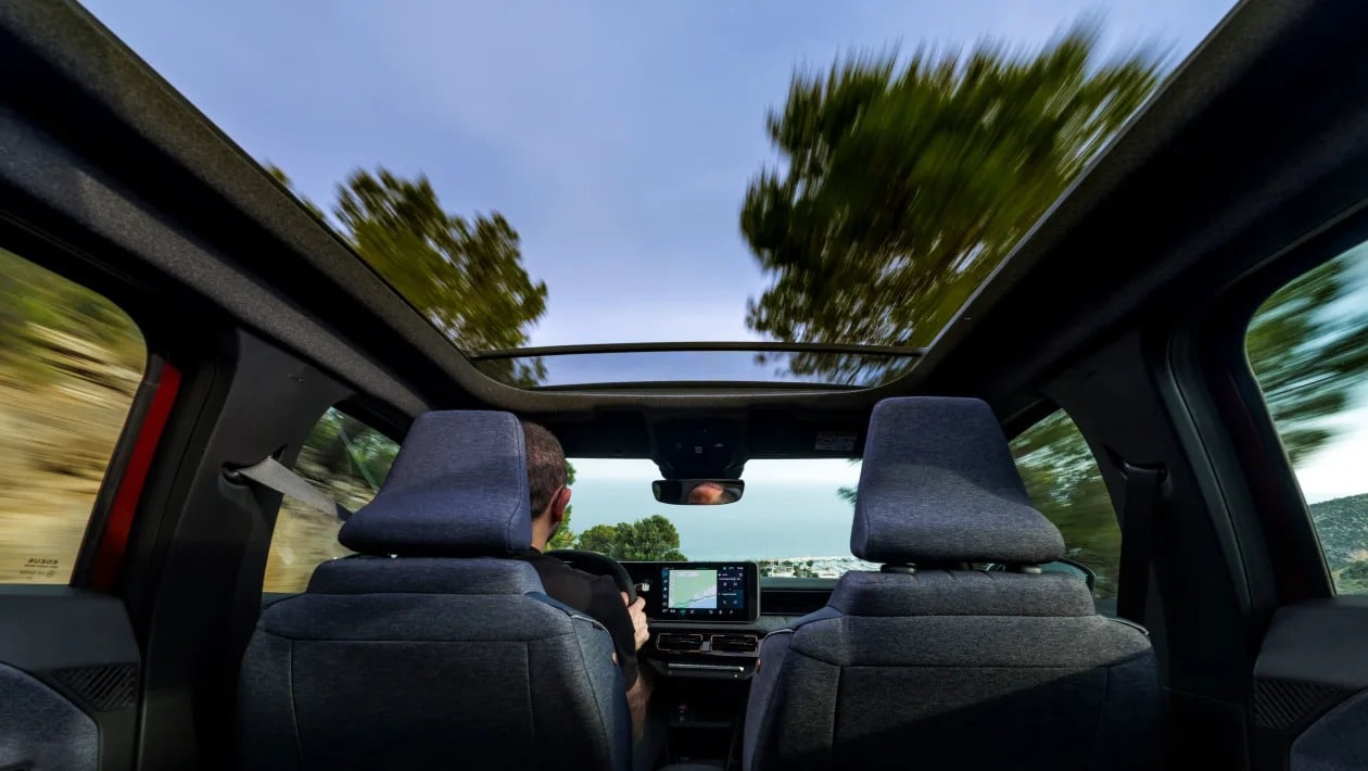 Renault 4 Plein Sud: Το ηλεκτρικό SUV που φέρνει το καλοκαίρι