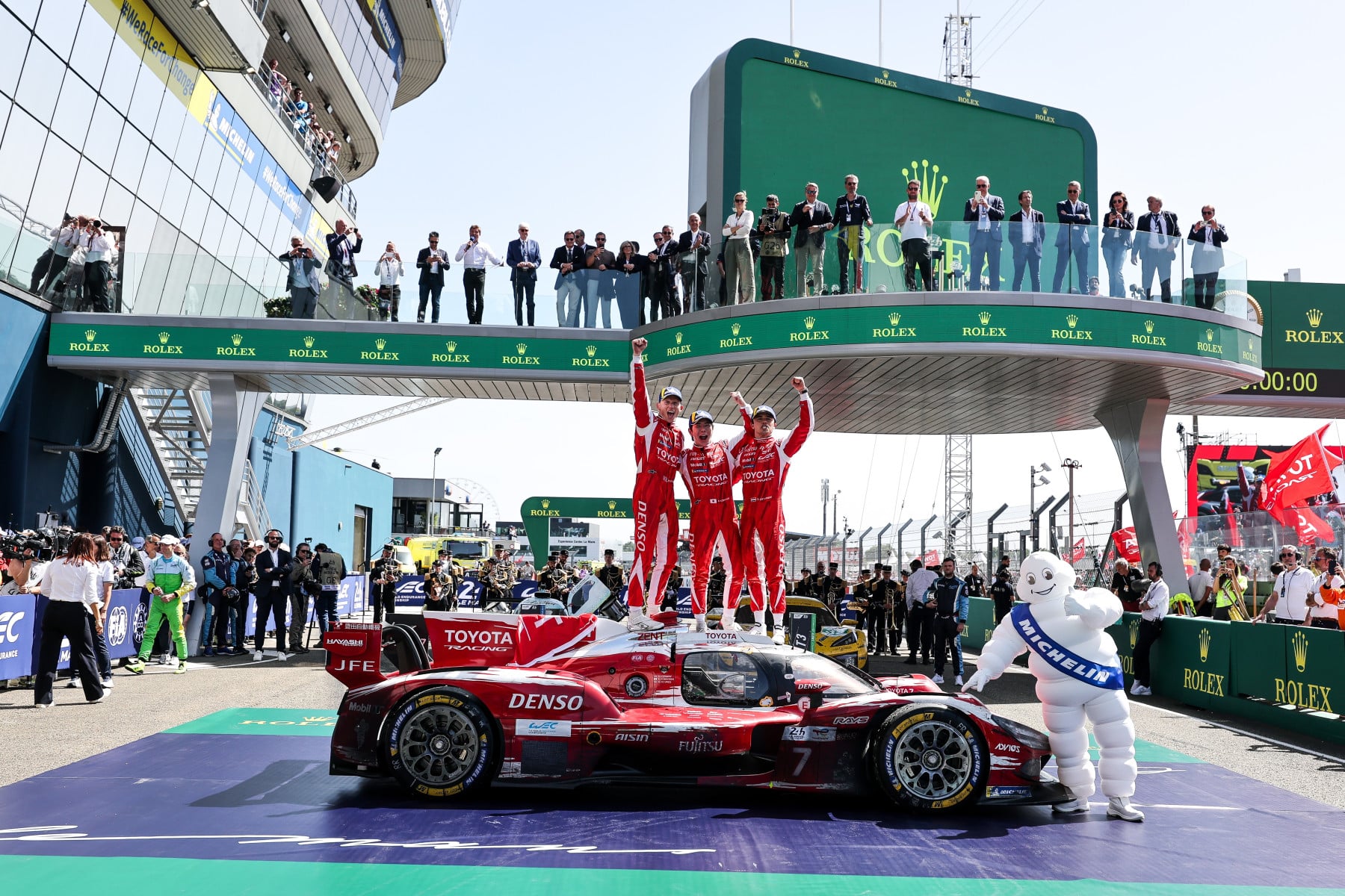 Νίκη για την TOYOTA RACING στο Le Mans