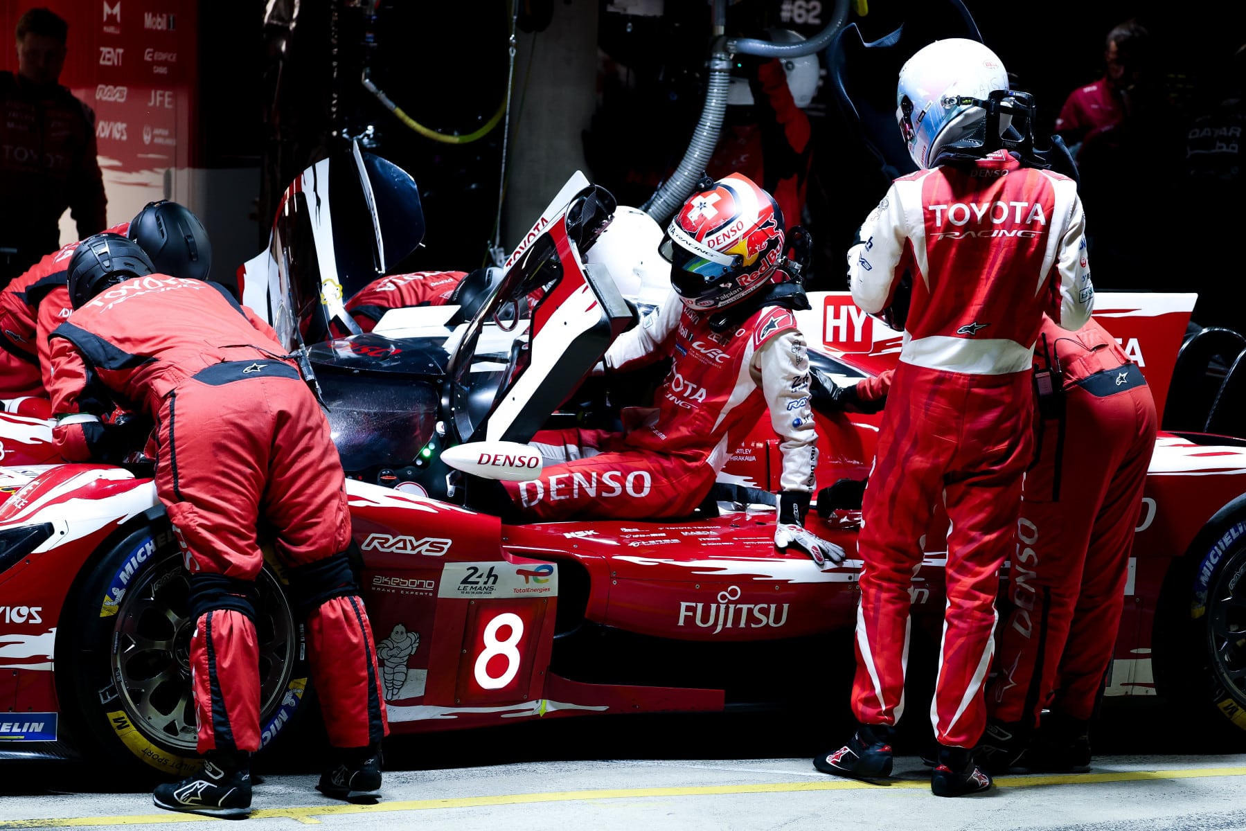 Νίκη για την TOYOTA RACING στο Le Mans