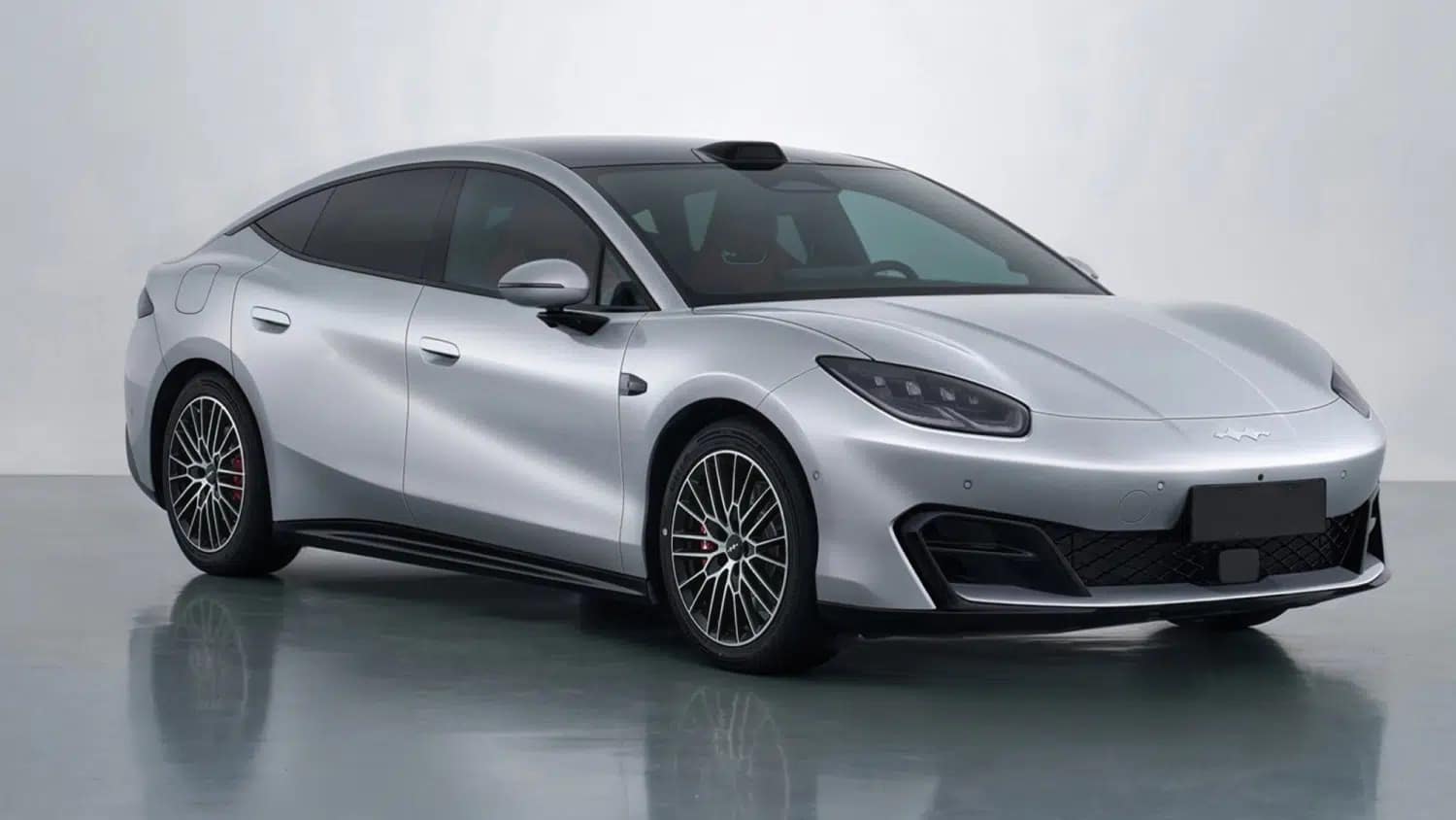 BYD Formula S και Formula S GT: Τα νέα ηλεκτρικά «πυραυλικά» μοντέλα με 667 PS και τελική 240 km/h αποκαλύφθηκαν