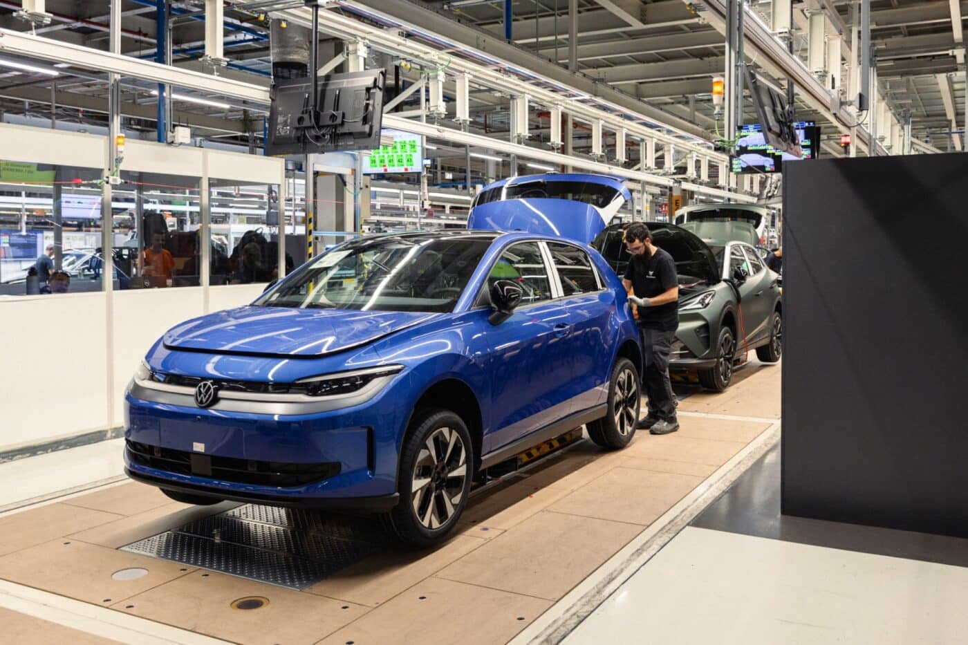 Volkswagen ID. Polo και Cupra Raval: Ξεκίνησε η παραγωγή τους στην Ισπανία