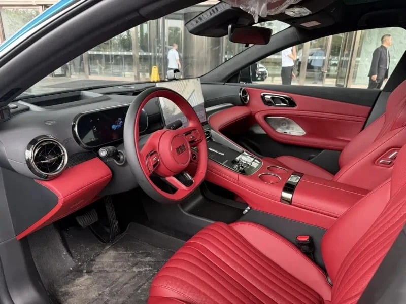 Geely Galaxy TT Ultra: Το νέο ηλεκτρικό sedan των 578 PS που βάζει στο στόχαστρο την Tesla