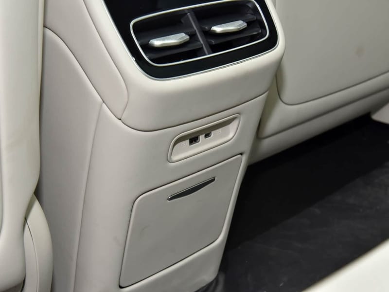 Νέο BYD Seal 08: Έρχεται να ταράξει τα νερά με έως 694 PS, αυτονομία 1.660 χλμ. και τιμή-έκπληξη