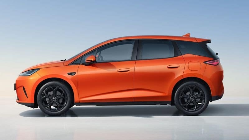 BYD: Θέλει να ξεπεράσει την Toyota έως το 2031