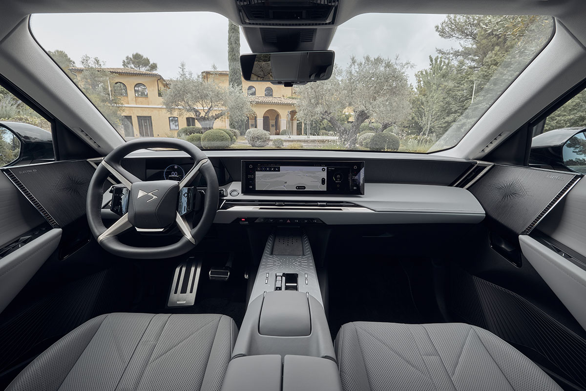 DS Number 7: Το γαλλικό ηλεκτρικό SUV που θέλει να γίνει ο νέος βασιλιάς της κατηγορίας