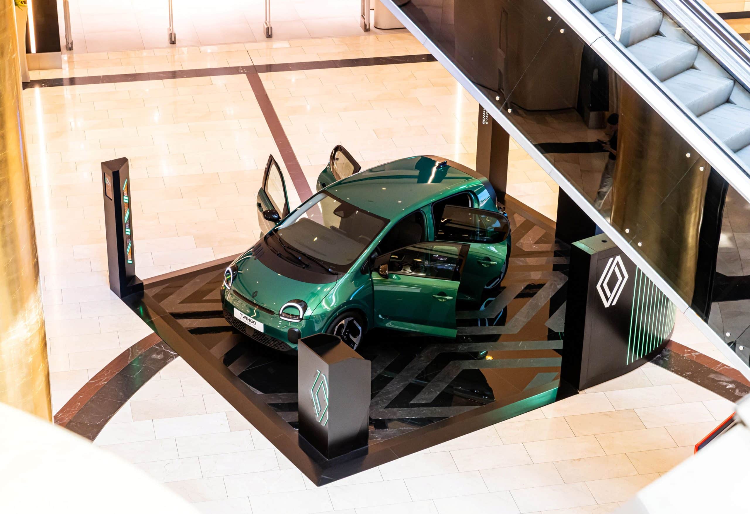 Το νέο Renault Twingo E-Tech electric στο Golden Hall 