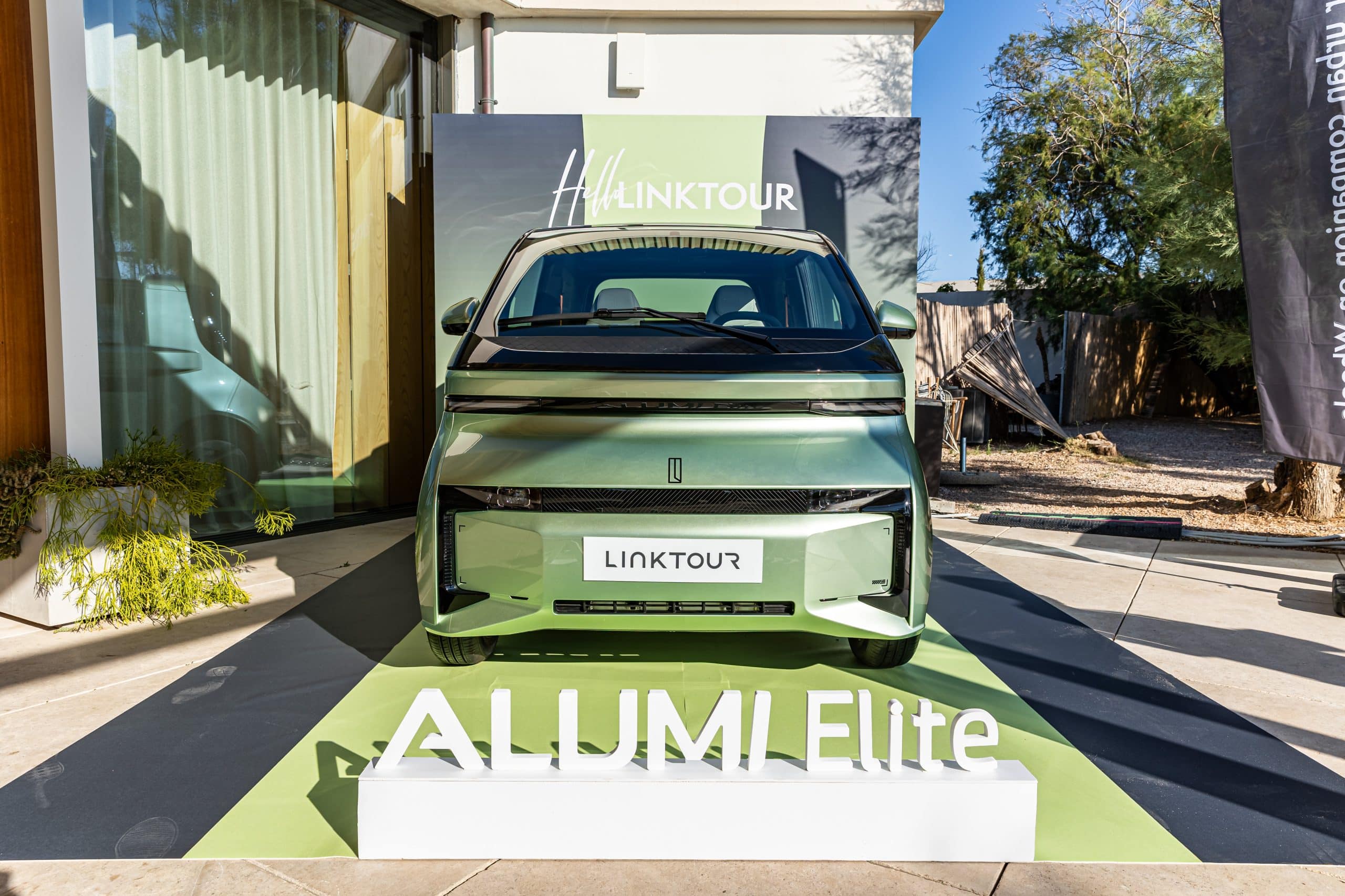 LinkTour Alumi -Εναρξη της εμπορικής διάθεσης του στην Ελλάδα
