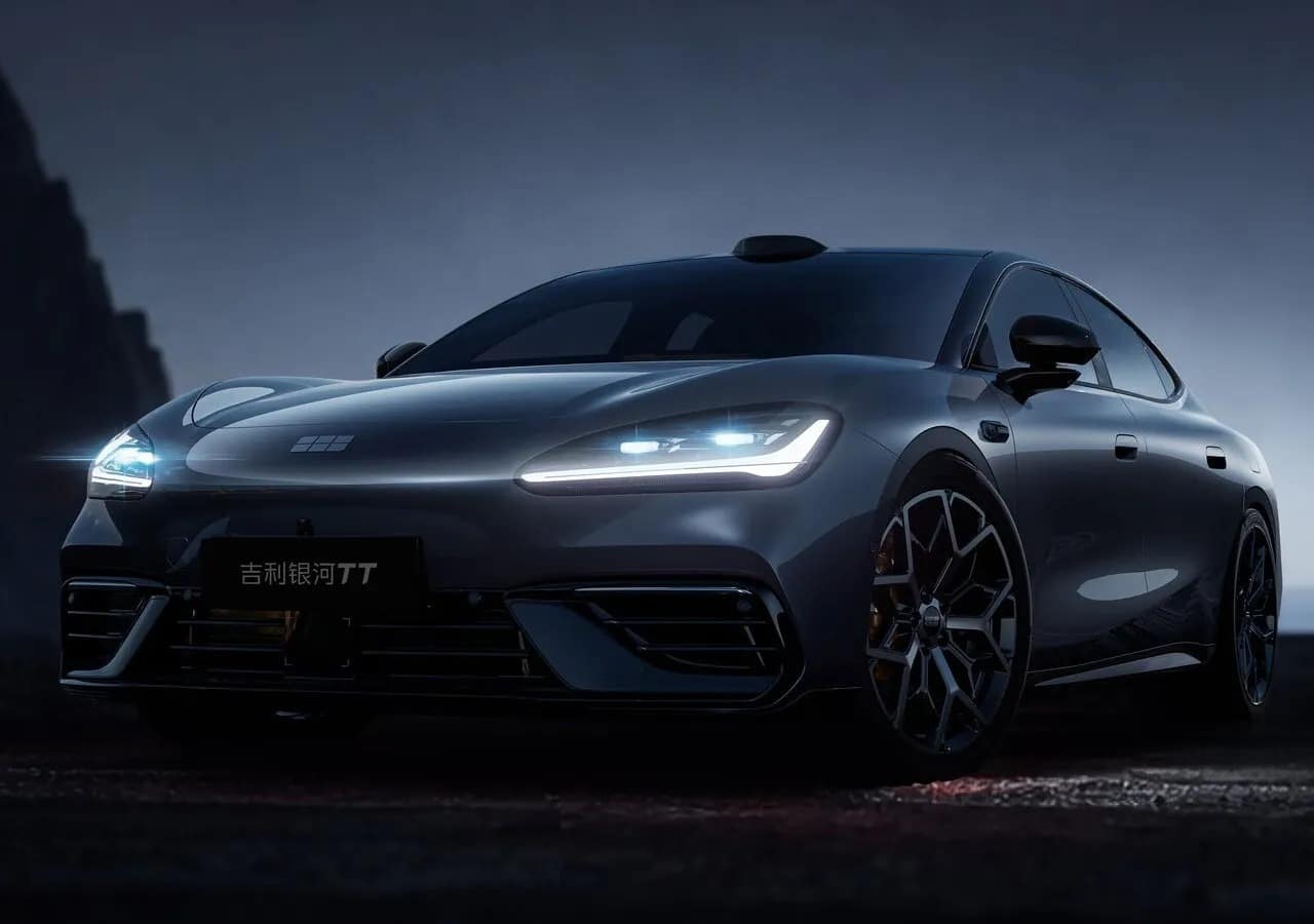 Η Geely «ταπώνει» τον ανταγωνισμό! Νέο ηλεκτρικό με αυτονομία 725 χλμ. και επαναστατικό σύστημα 16 σε 1