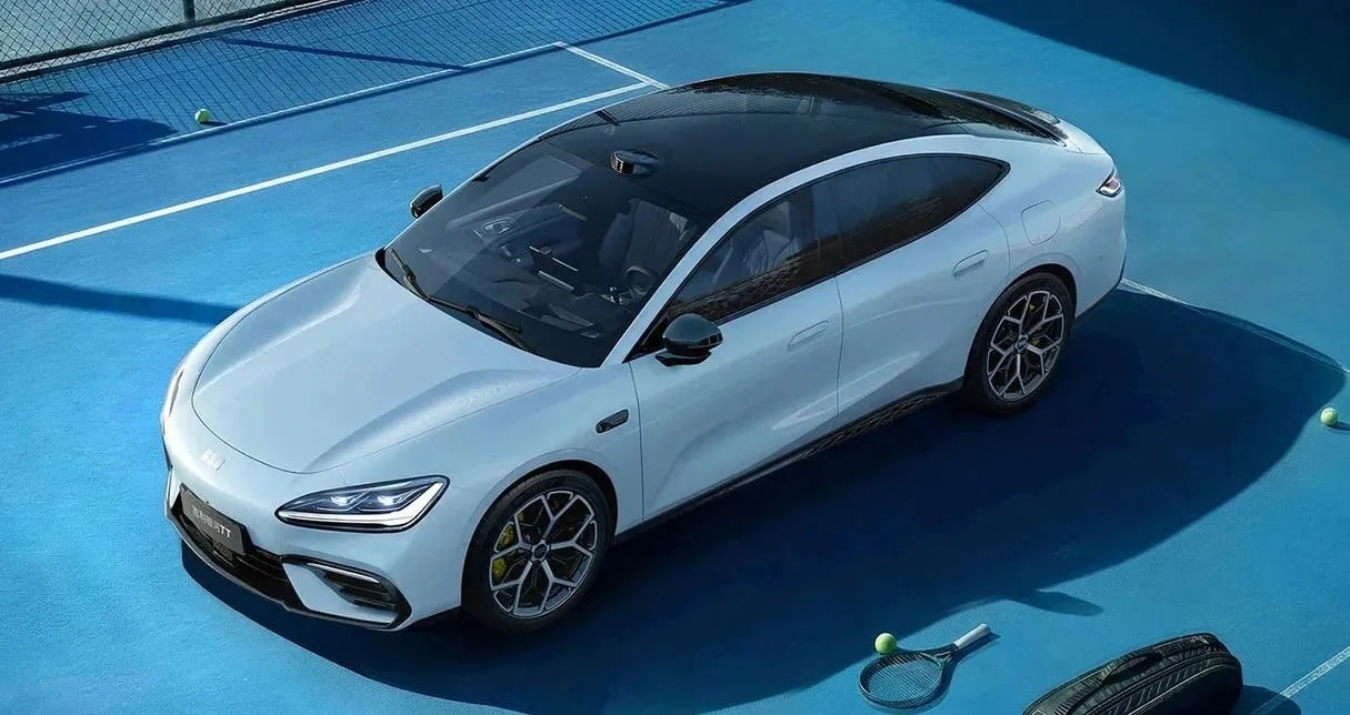 Η Geely «ταπώνει» τον ανταγωνισμό! Νέο ηλεκτρικό με αυτονομία 725 χλμ. και επαναστατικό σύστημα 16 σε 1