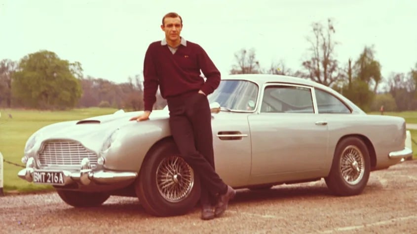 Θα οδηγήσει ο Τζέιμς Μποντ μια Aston Martin στη νέα ταινία;