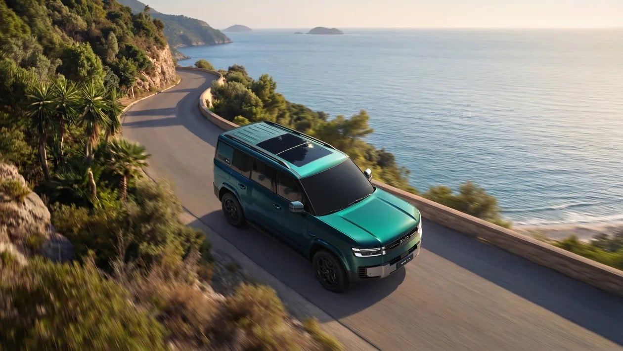BYD Ti7: Το επταθέσιο SUV που βάζει στο στόχαστρο το Land Rover Defender