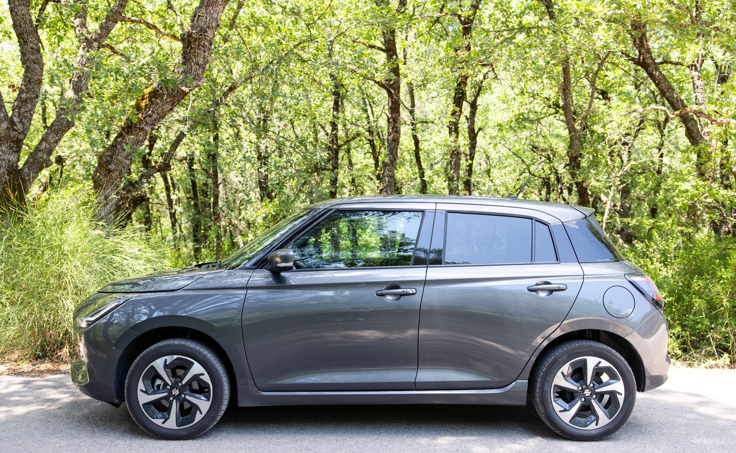Δοκιμή Suzuki Swift 1.2 Hybrid 4WD: Ο τελευταίος των πιστών