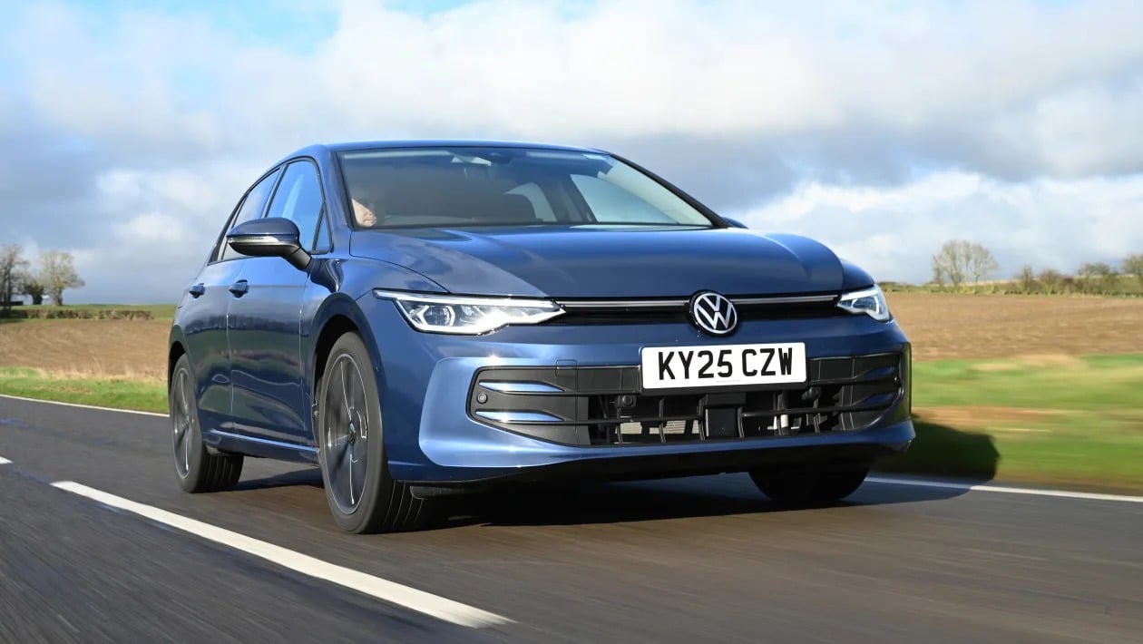 Αυτά είναι τα 10 PHEV που κυριαρχούν το 2026