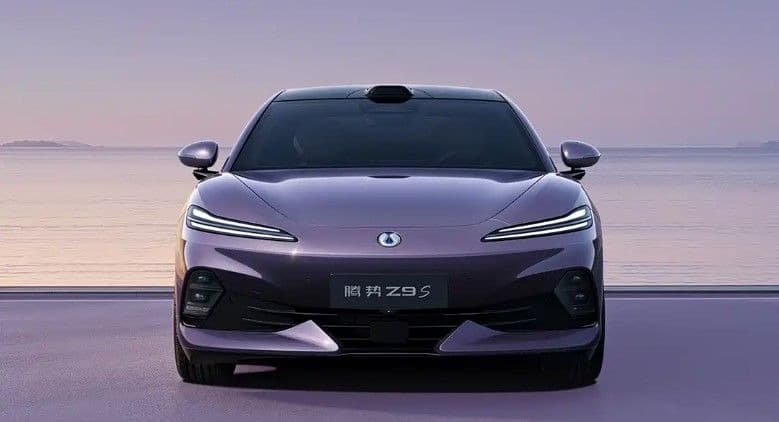 Η Denza παρουσιάζει το Z9S: Ένα σπορ sedan με αυτονομία έως και 920 Km