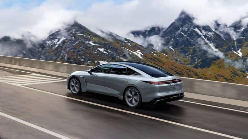 EXLANTIX ES: Το νέο ηλεκτρικό sedan της Chery έρχεται στην Ευρώπη με 610 χλμ. αυτονομία
