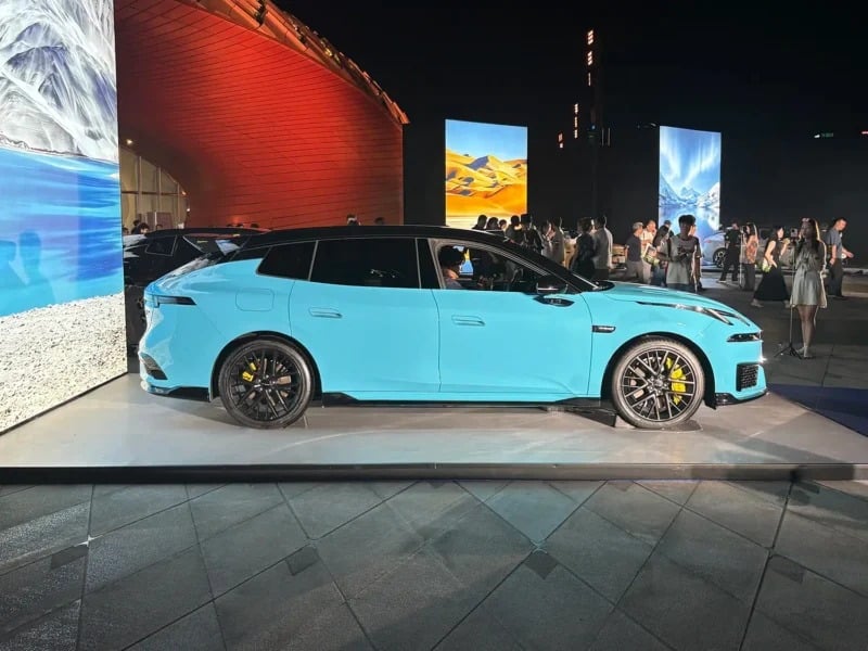 Νέο Lynk & Co 07 GT: Το υβριδικό wagon των 523 ίππων με έως 1.422 χλμ. αυτονομία, εντυπωσιάζει