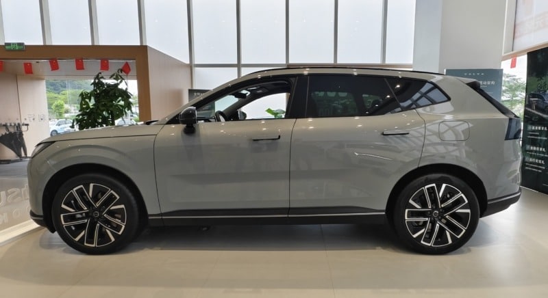 212 χλμ. μόνο με ρεύμα - Το Volvo XC70 αλλάζει τα δεδομένα στα PHEV
