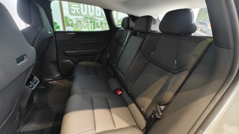 212 χλμ. μόνο με ρεύμα - Το Volvo XC70 αλλάζει τα δεδομένα στα PHEV