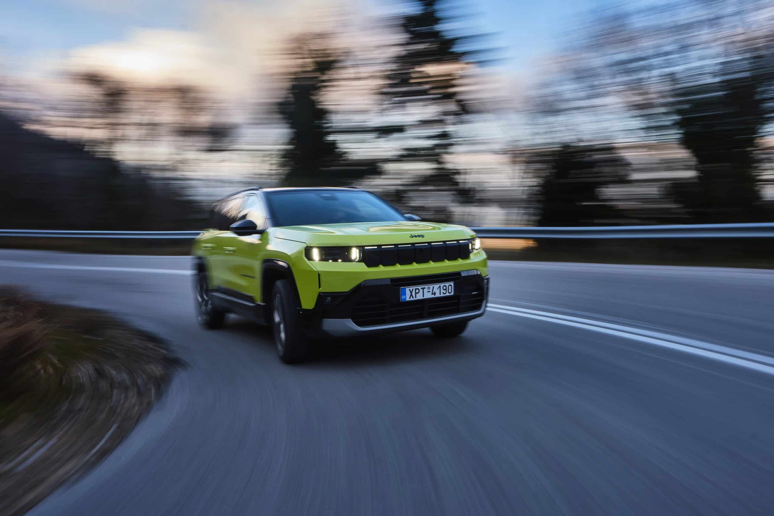 Το ολοκαίνουργιο Jeep Compass e-Hybrid με €32.990 και 8ετή εργοστασιακή εγγύηση