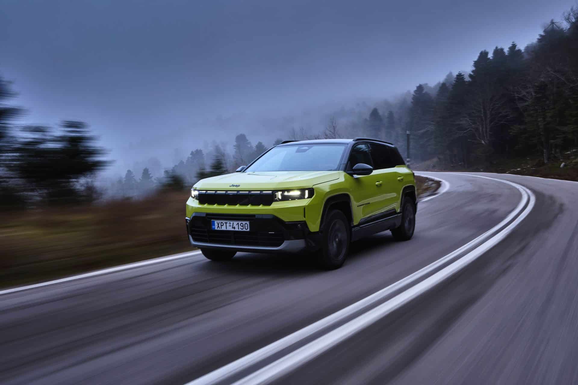 Το ολοκαίνουργιο Jeep Compass e-Hybrid με €32.990 και 8ετή εργοστασιακή εγγύηση
