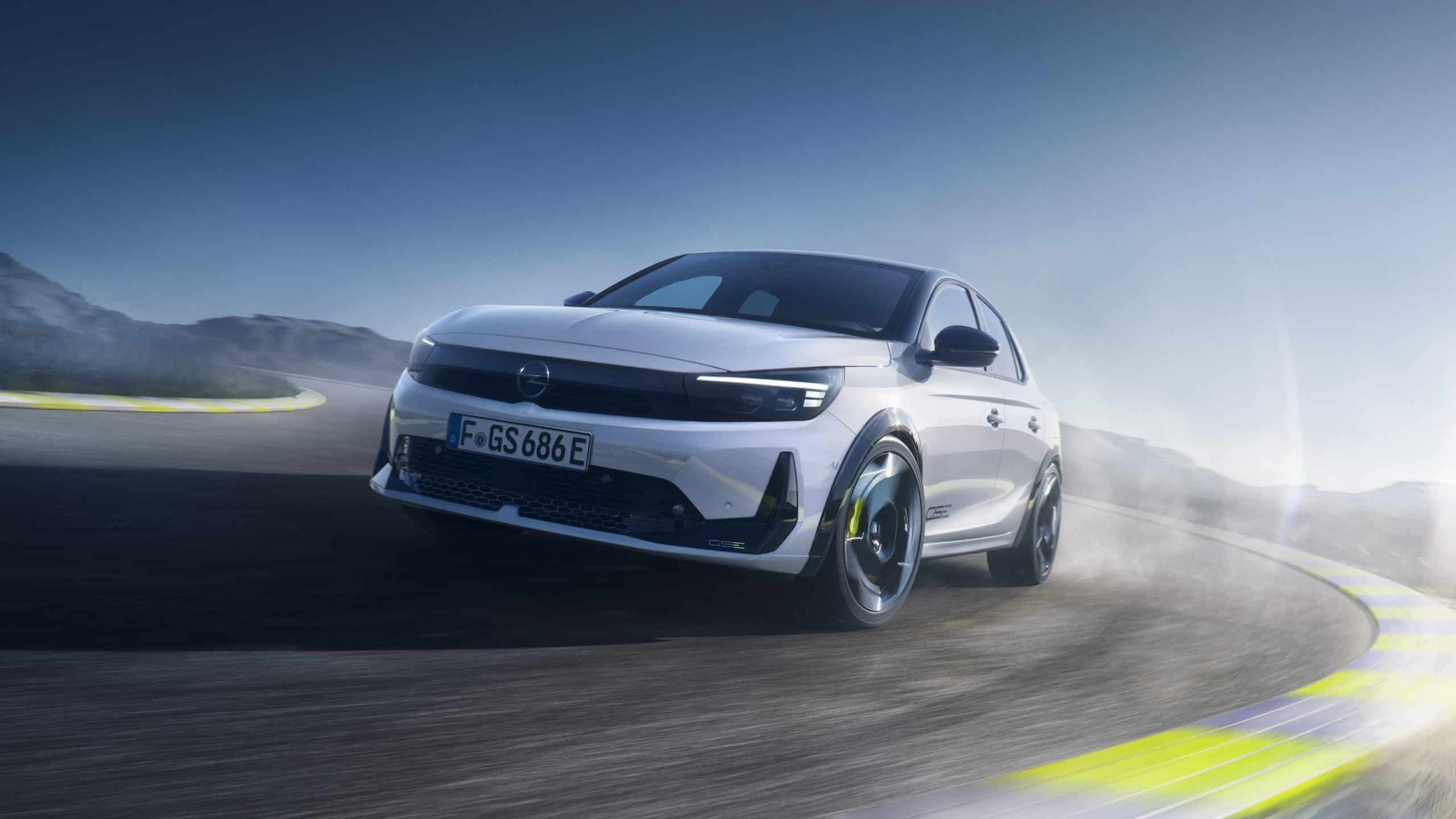 Νέο Opel Corsa GSE: Συνεχίζει δυναμικά την παράδοση των Hot Hatch