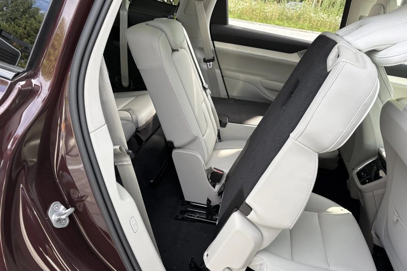 Volvo EX90: Η αναβάθμιση στα 800V μεταμορφώνει το ηλεκτρικό SUV