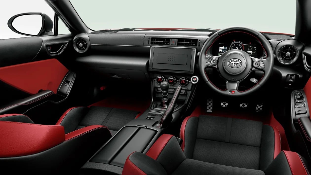 Το Toyota GR86 γίνεται καλύτερο